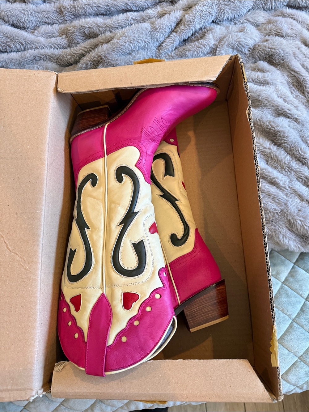 New in box Chasing Unicorns boots size 39